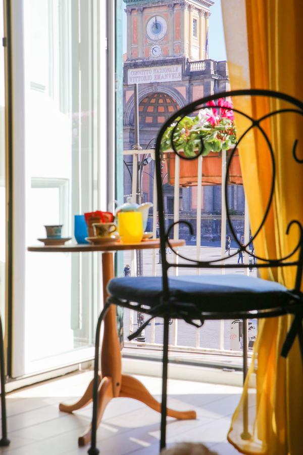 Bed & Breakfast Piazza Dante ナポリ エクステリア 写真